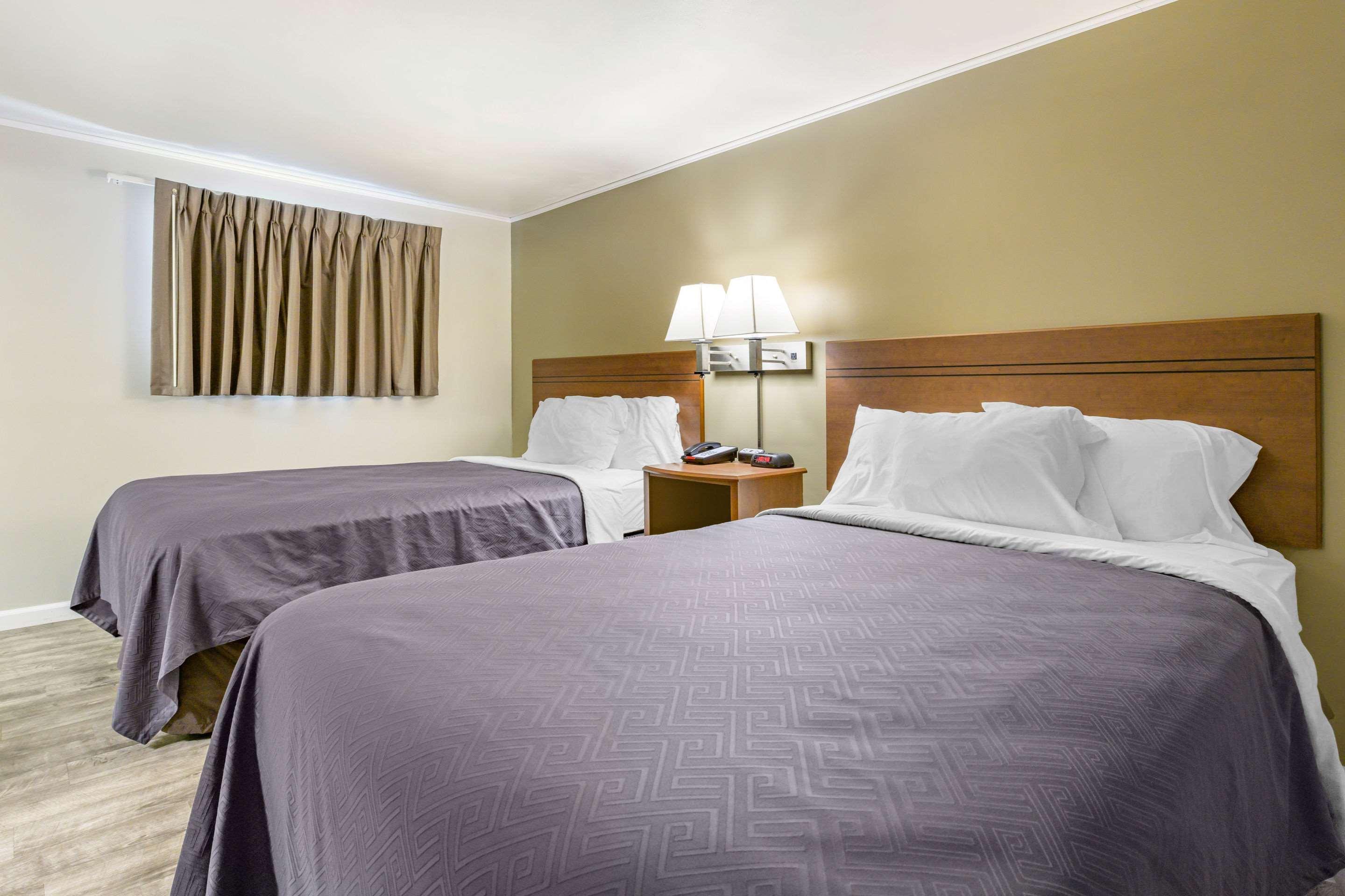 Econo Lodge Bellefonte I-99 Exteriör bild