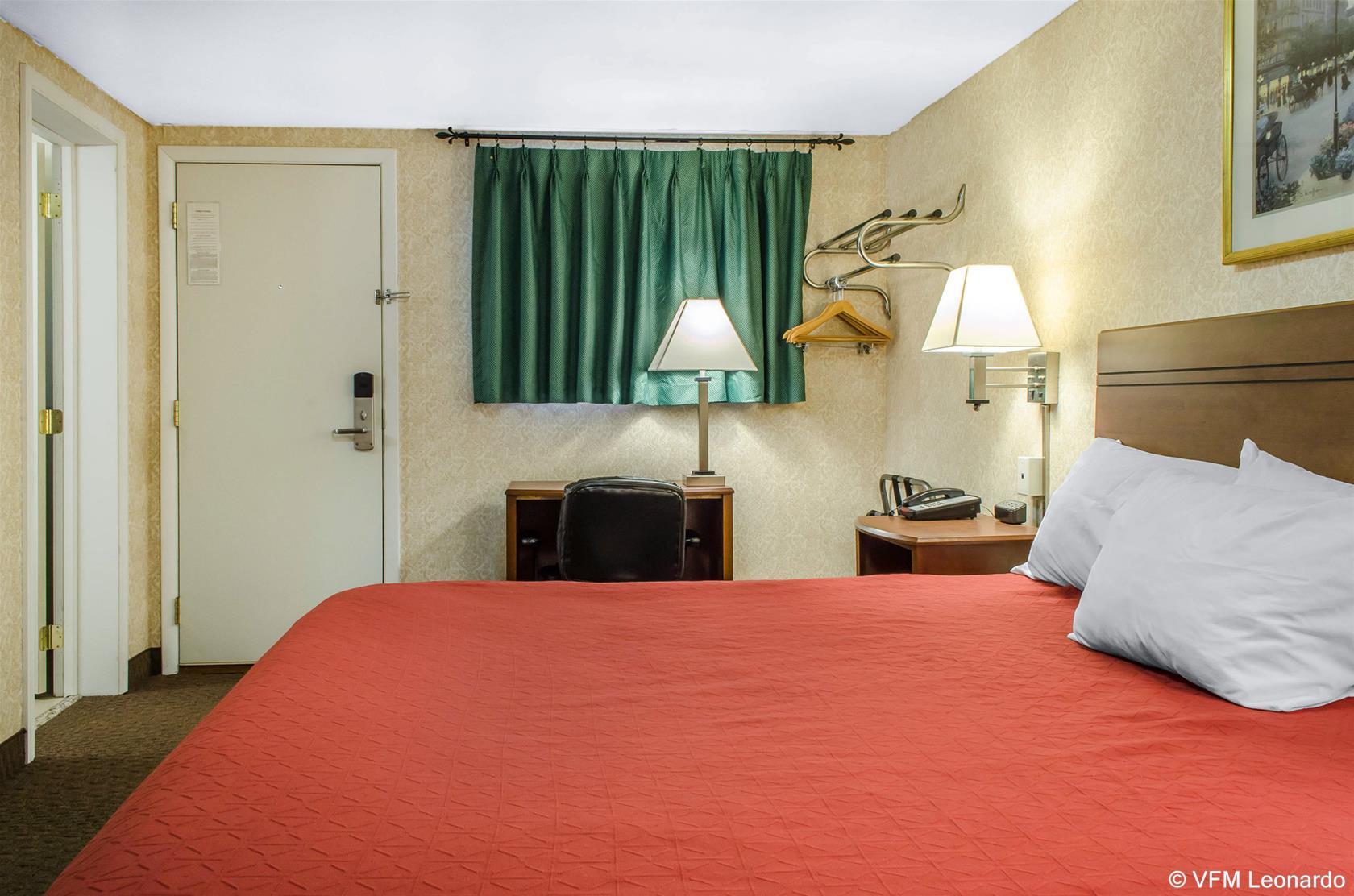 Econo Lodge Bellefonte I-99 Exteriör bild