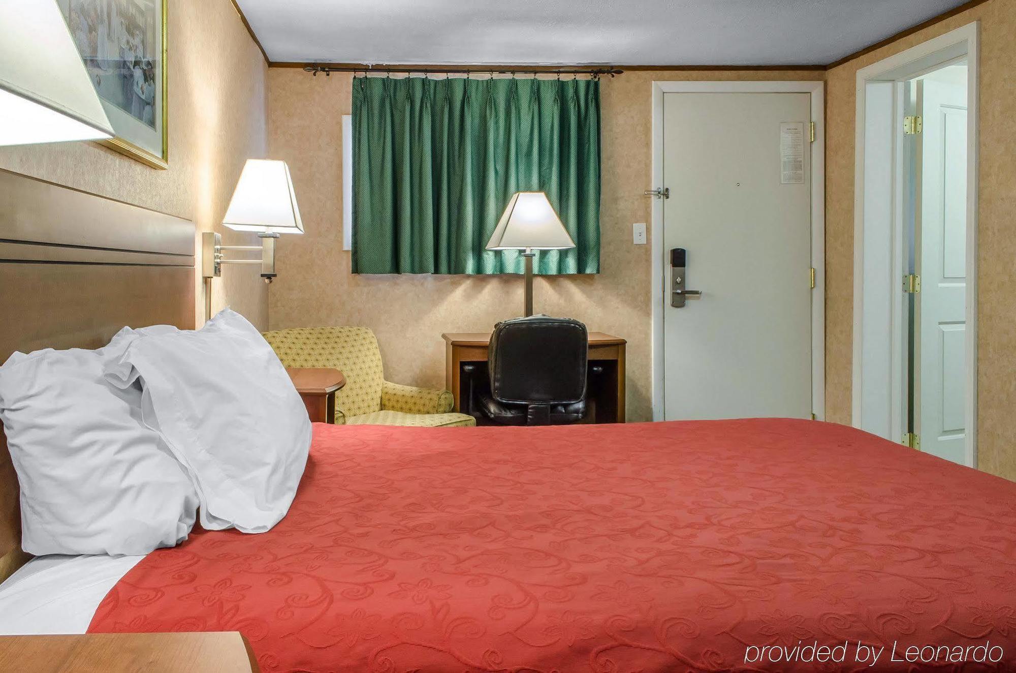 Econo Lodge Bellefonte I-99 Exteriör bild